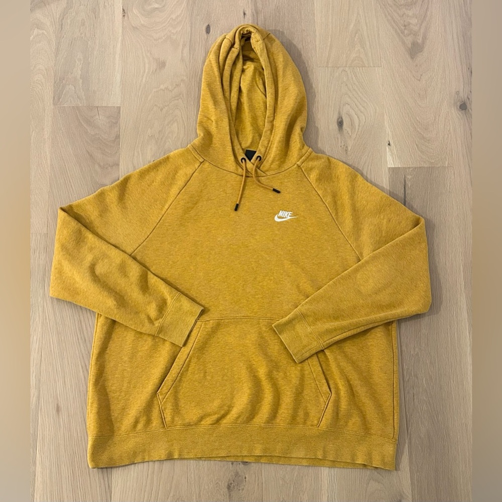 Women’s Nike Sportswear Club Fleece Hooded Sweatshirt